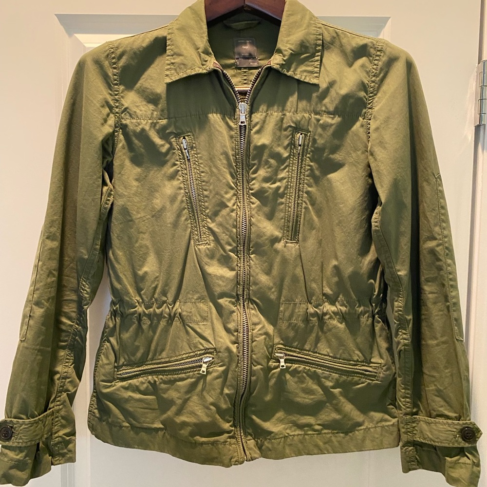 Gap olive green coat - size small